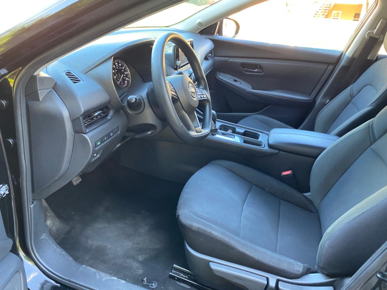 Nissan Sentra S CVT 2025