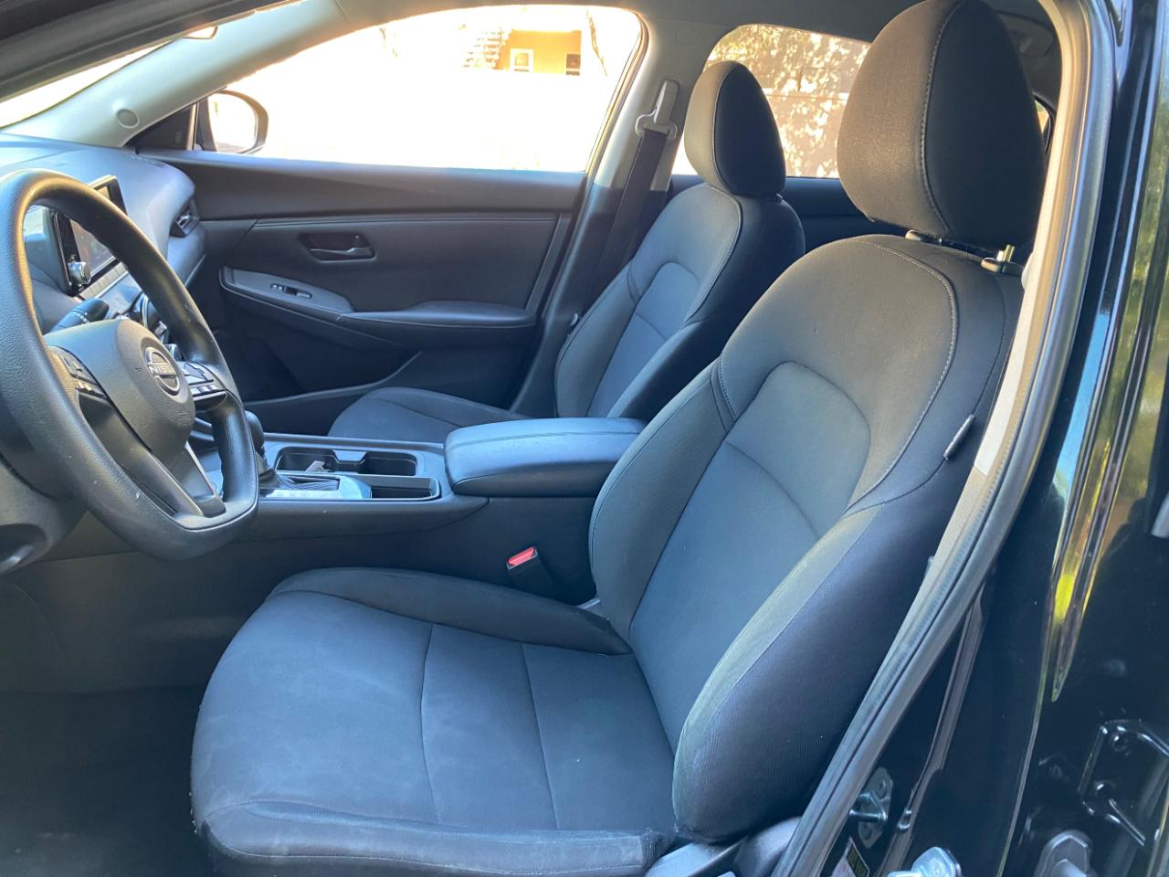 Nissan Sentra S CVT 2025