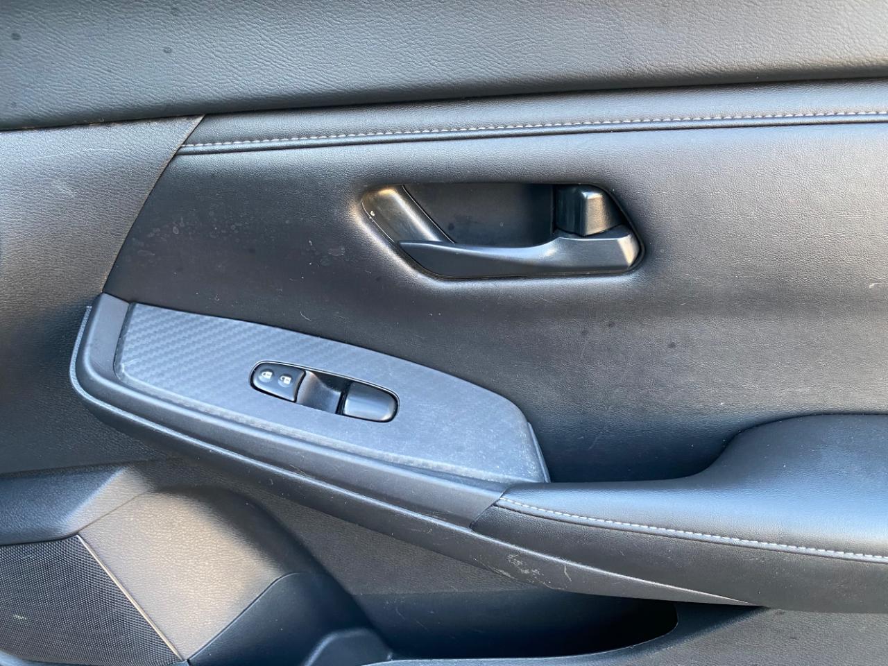 Nissan Sentra S CVT 2025