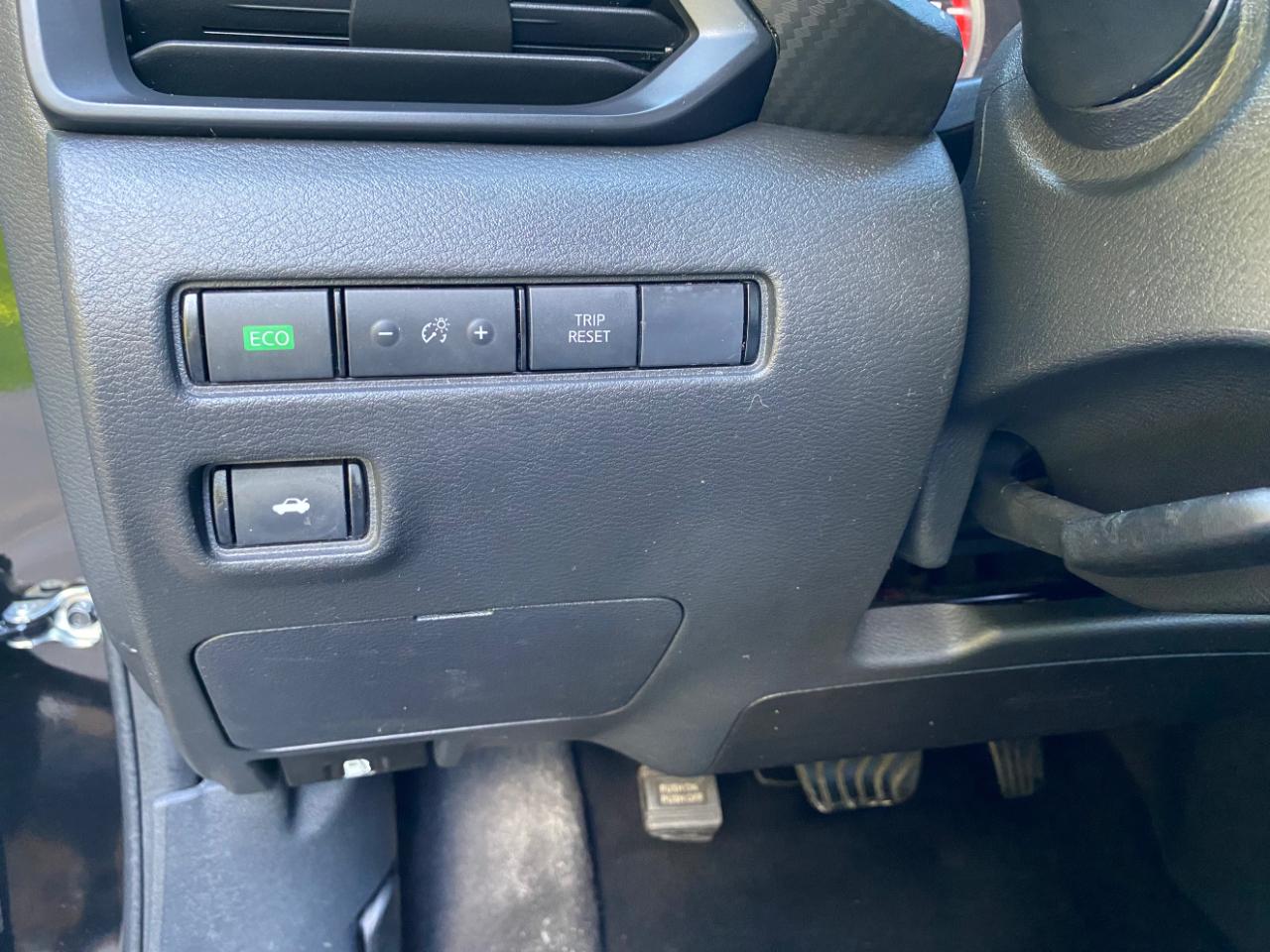 Nissan Sentra S CVT 2025