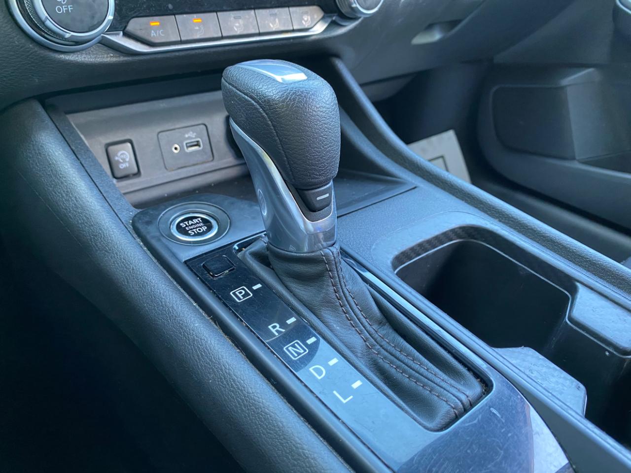 Nissan Sentra S CVT 2025