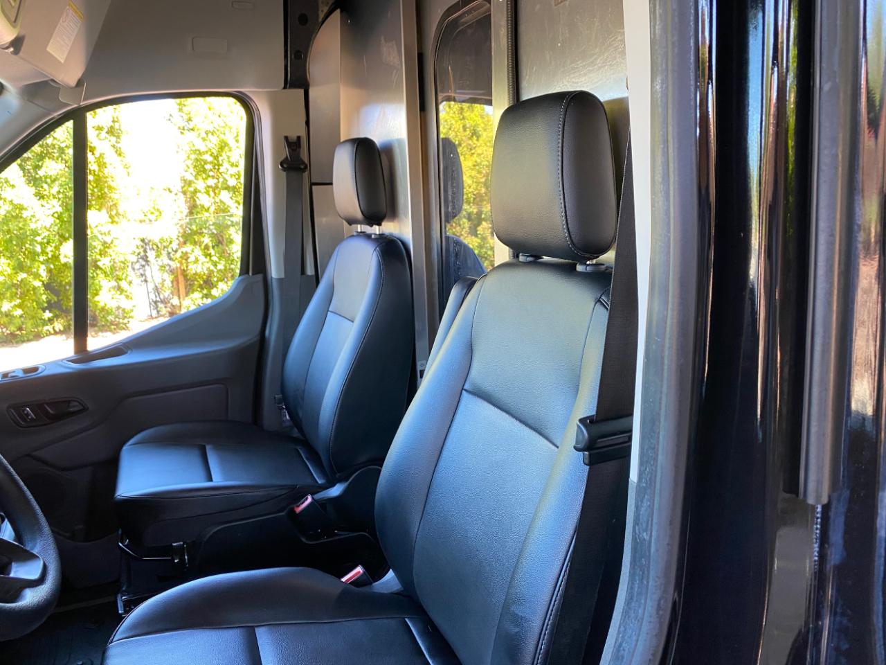 Ford Transit Cargo Van T-250 148" EL Hi Rf 9070 GVWR RWD 2023