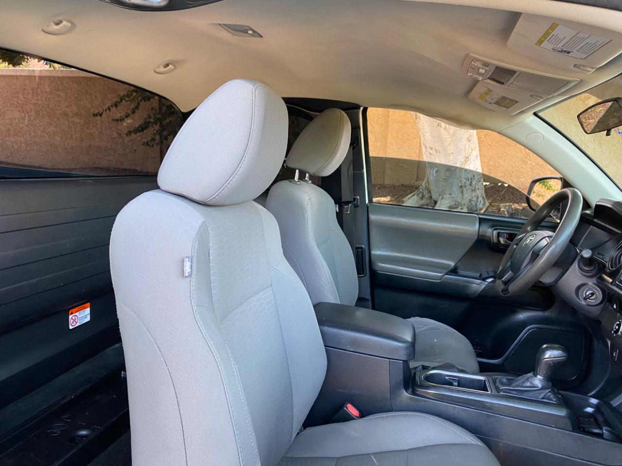 Toyota Tacoma SR Access Cab 6' Bed I4 4x2 AT (Natl) 2017