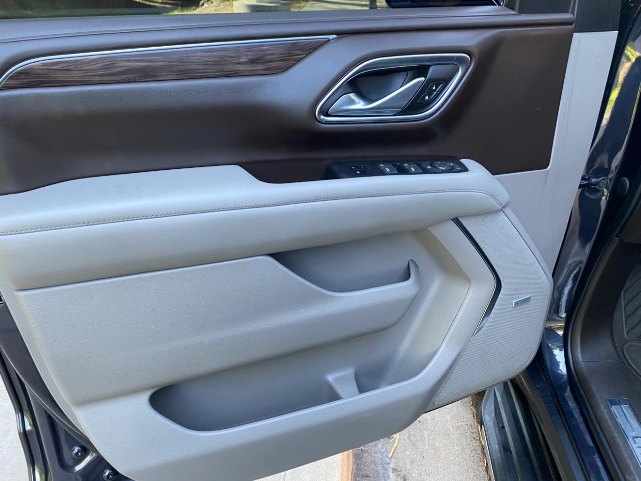 Chevrolet Tahoe 4WD 4dr LT 2023