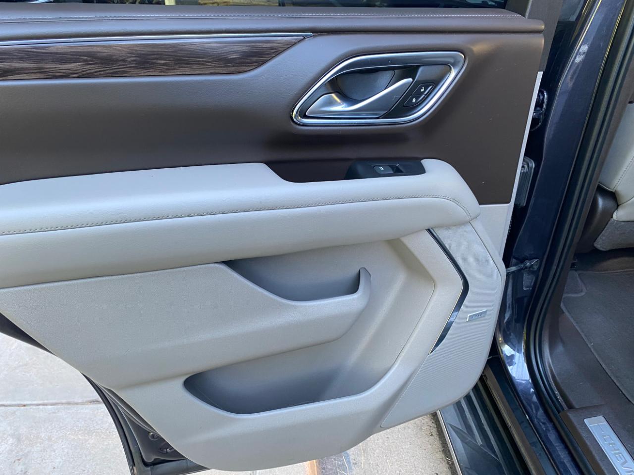 Chevrolet Tahoe 4WD 4dr LT 2023