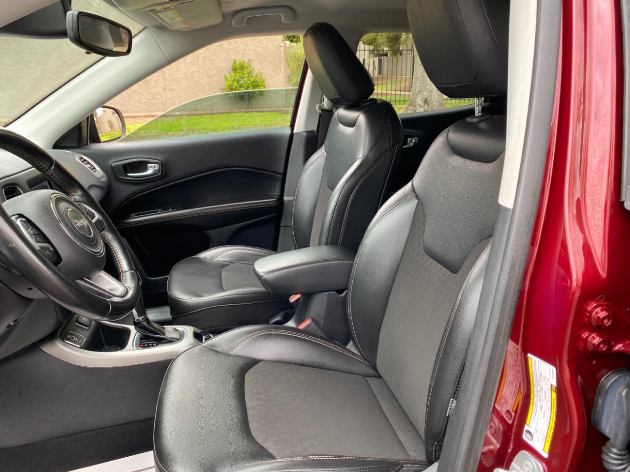 Jeep Compass Latitude FWD 2021