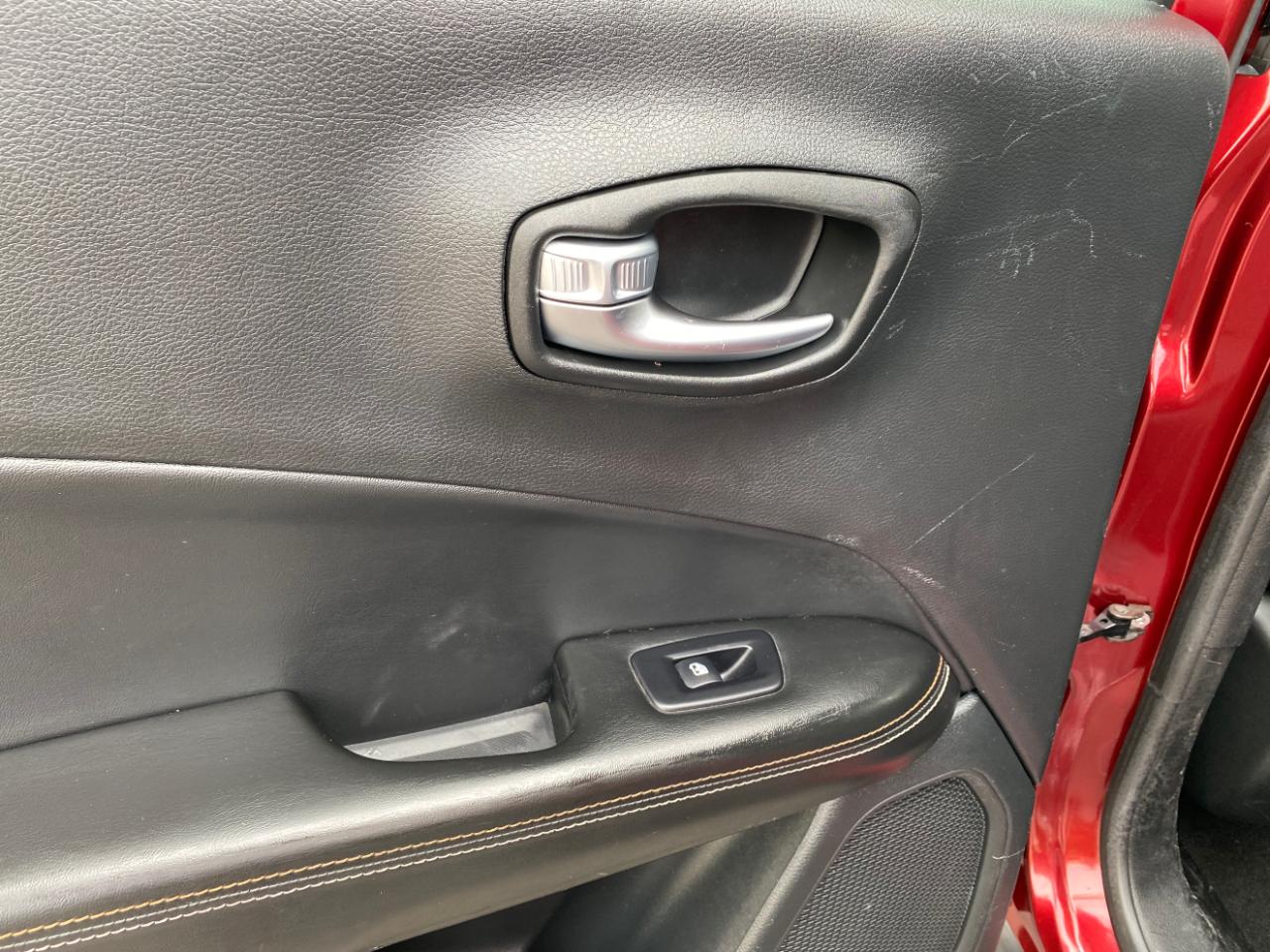 Jeep Compass Latitude FWD 2021