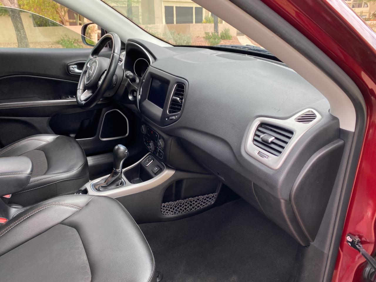 Jeep Compass Latitude FWD 2021