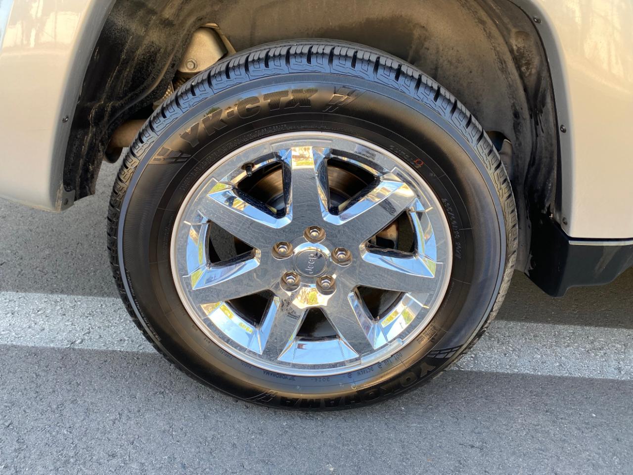 Jeep Liberty RWD 4dr Sport Latitude 2012