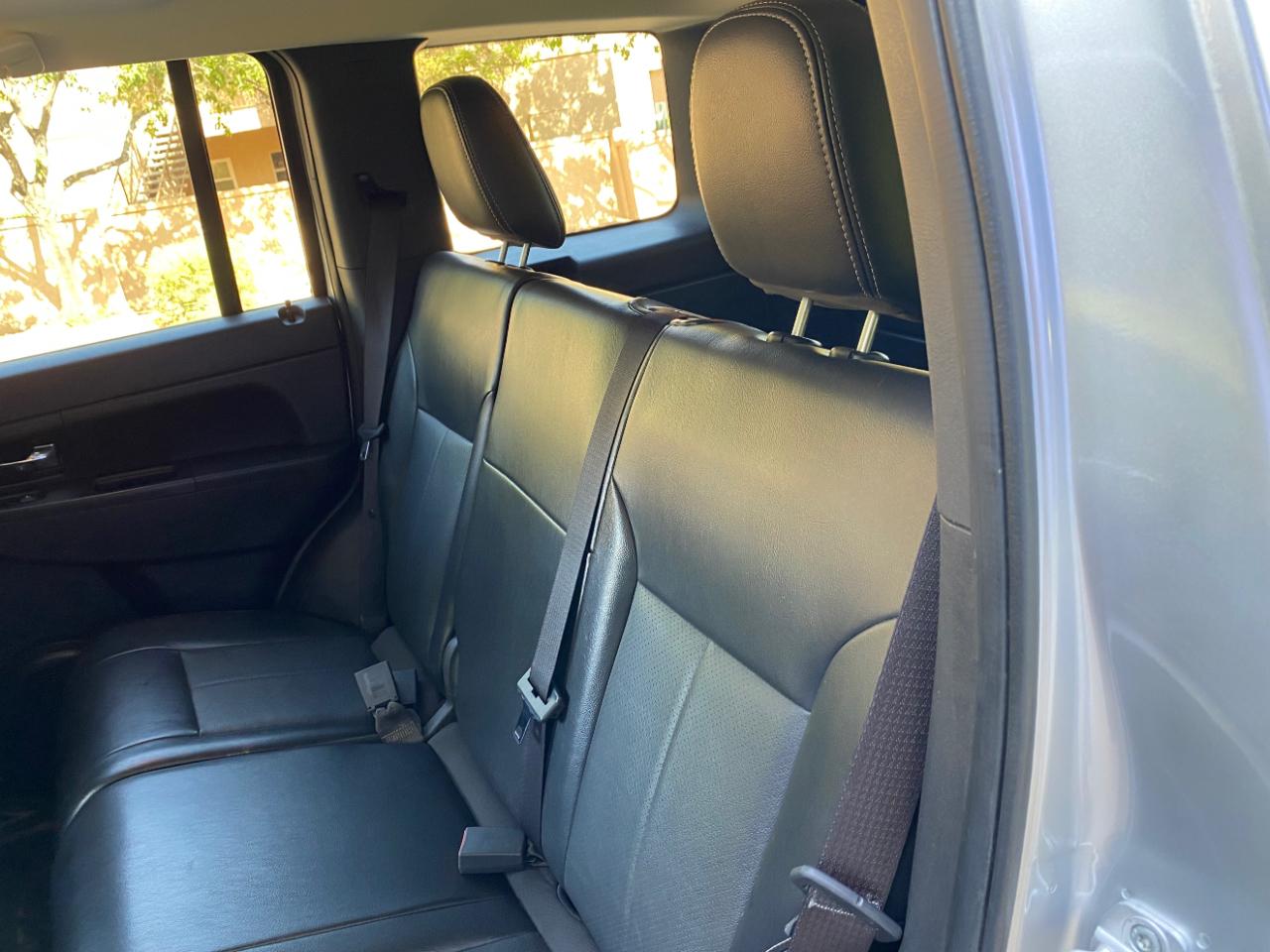 Jeep Liberty RWD 4dr Sport Latitude 2012