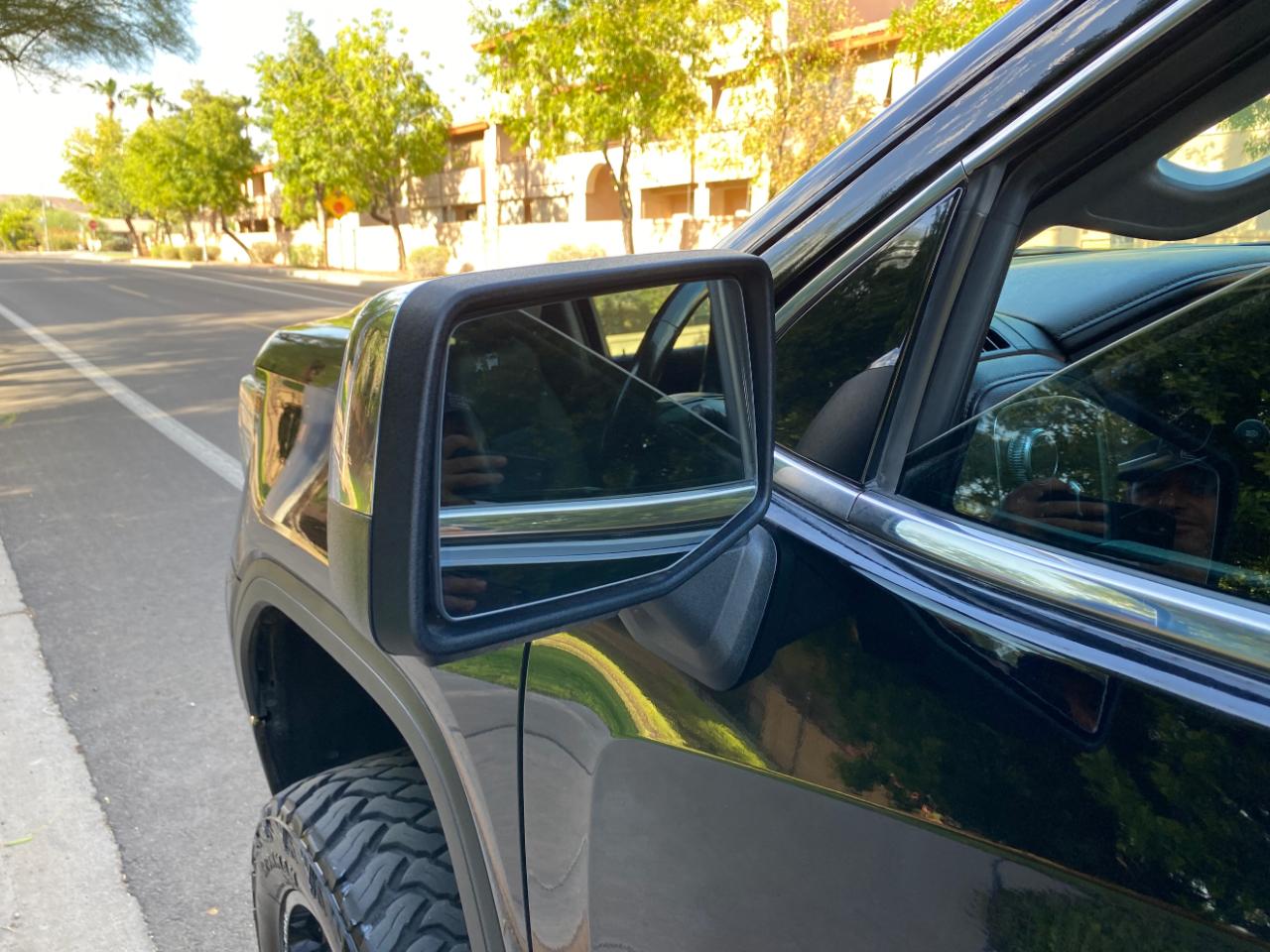 GMC Sierra 1500 4WD Crew Cab 147" Denali 2019