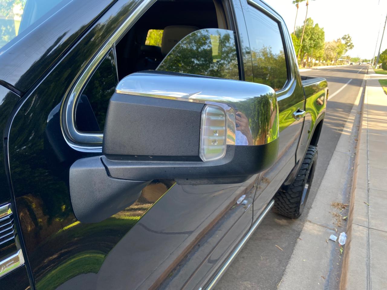 GMC Sierra 1500 4WD Crew Cab 147" Denali 2019