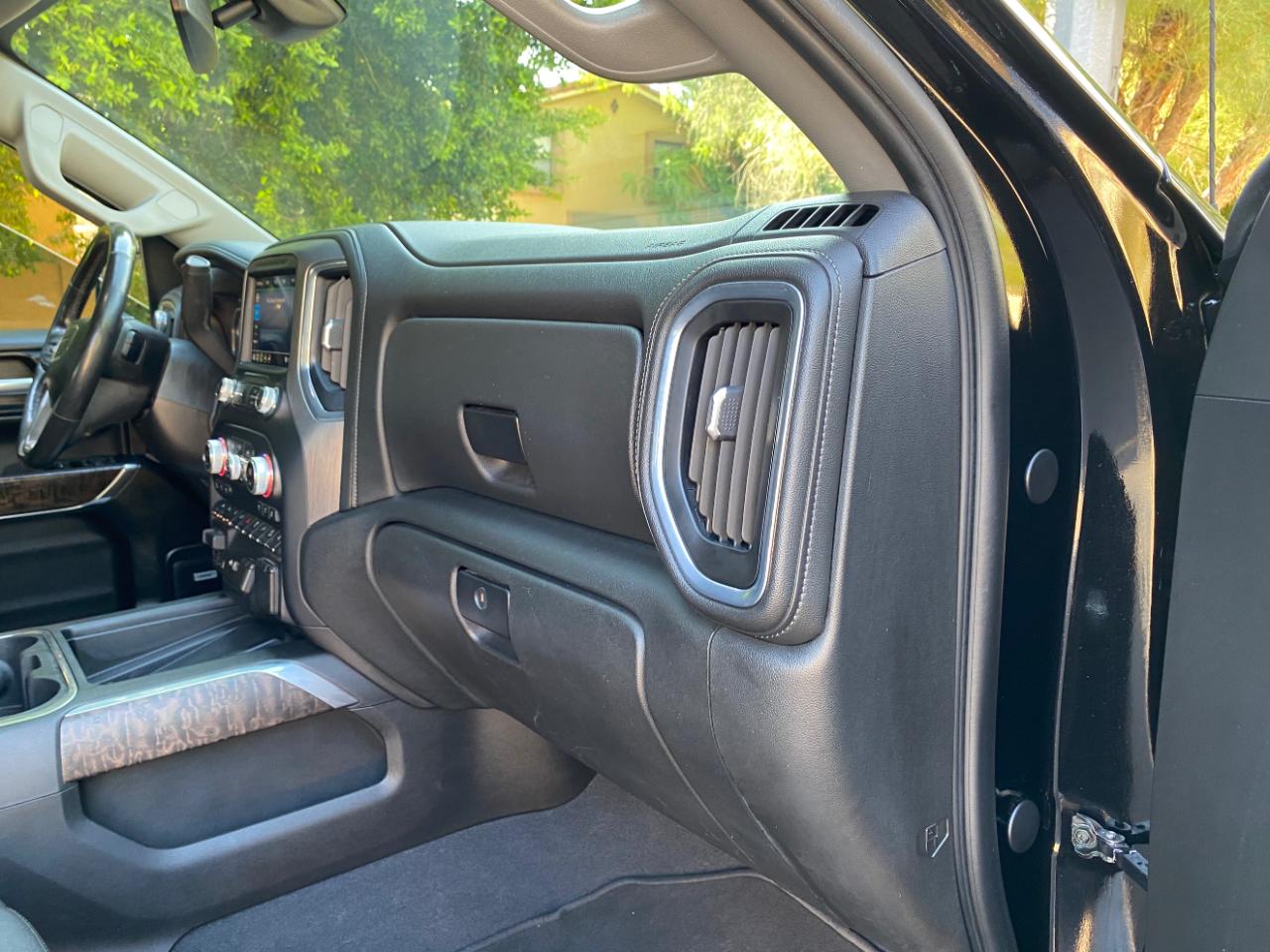 GMC Sierra 1500 4WD Crew Cab 147" Denali 2019