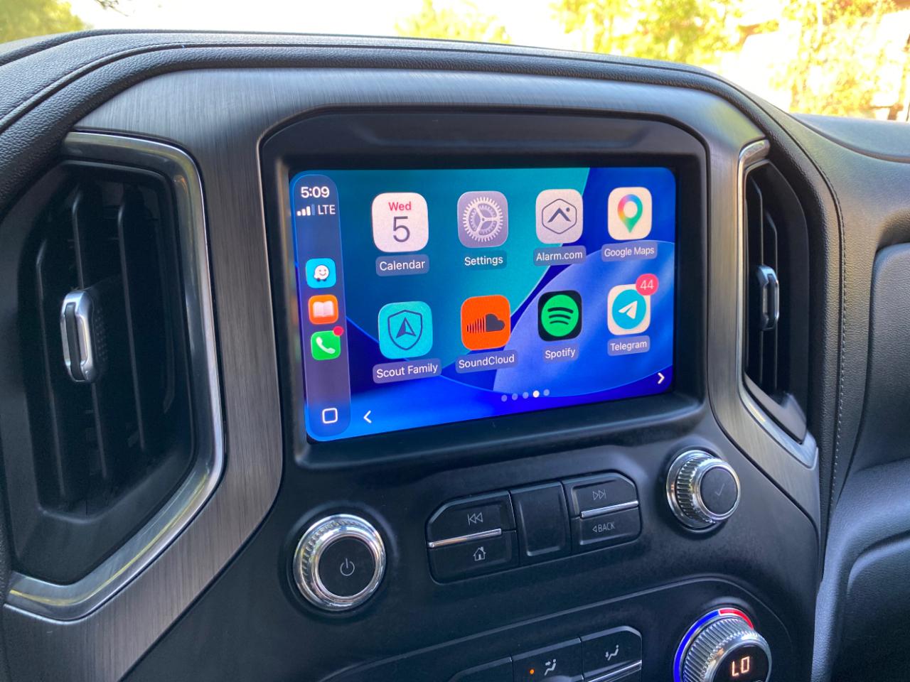GMC Sierra 1500 4WD Crew Cab 147" Denali 2019