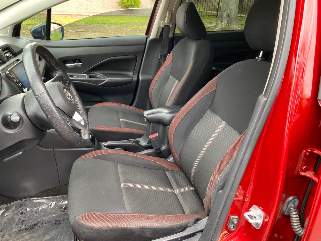 Nissan Versa SR CVT 2023