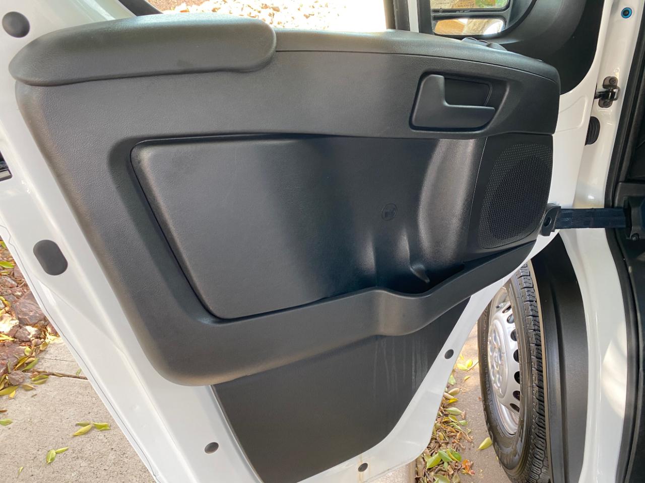 RAM ProMaster Cargo Van Tradesman 2500 Low Roof 136" WB w/Pass Seat 2025