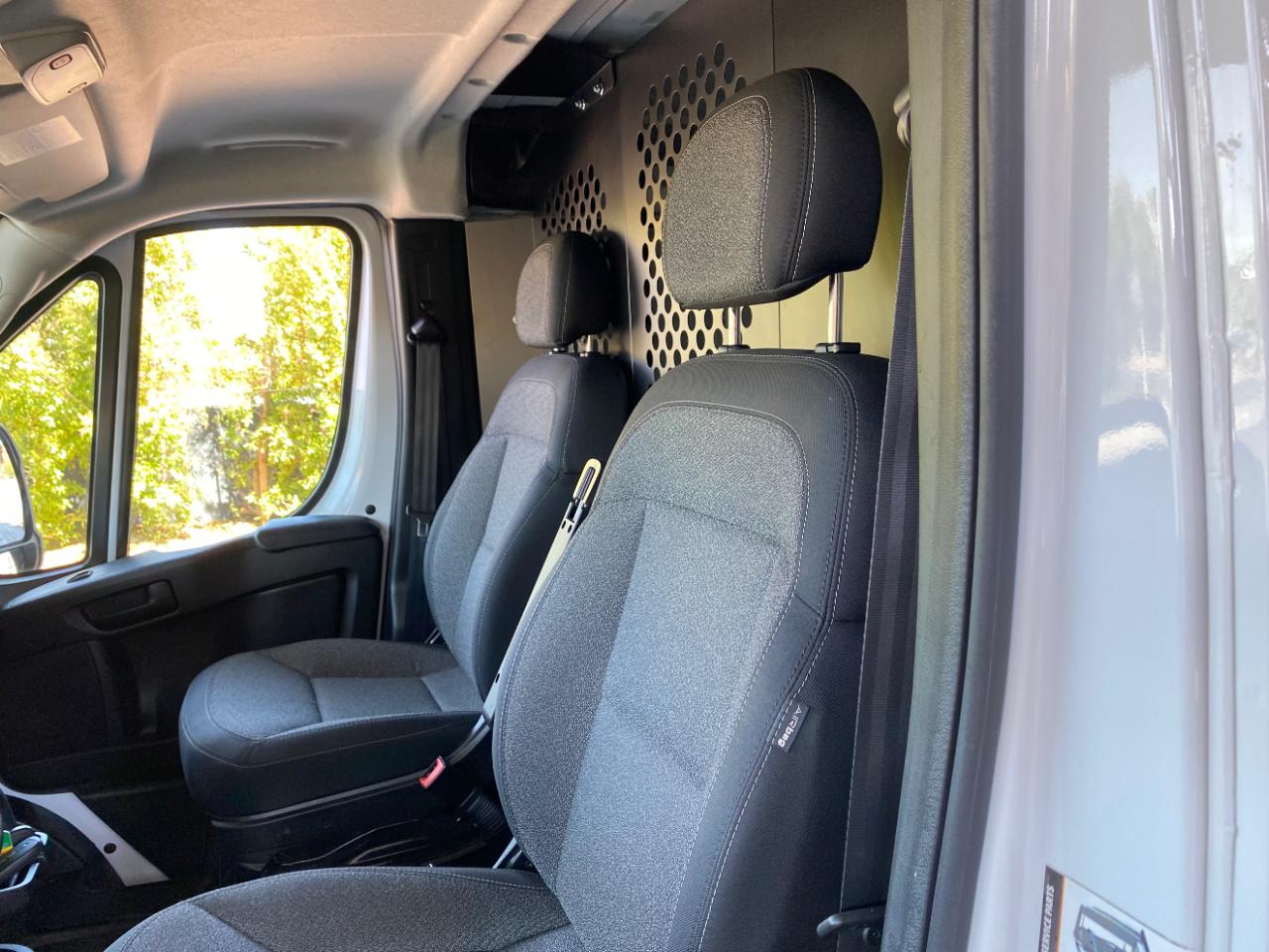 RAM ProMaster Cargo Van Tradesman 2500 Low Roof 136" WB w/Pass Seat 2025