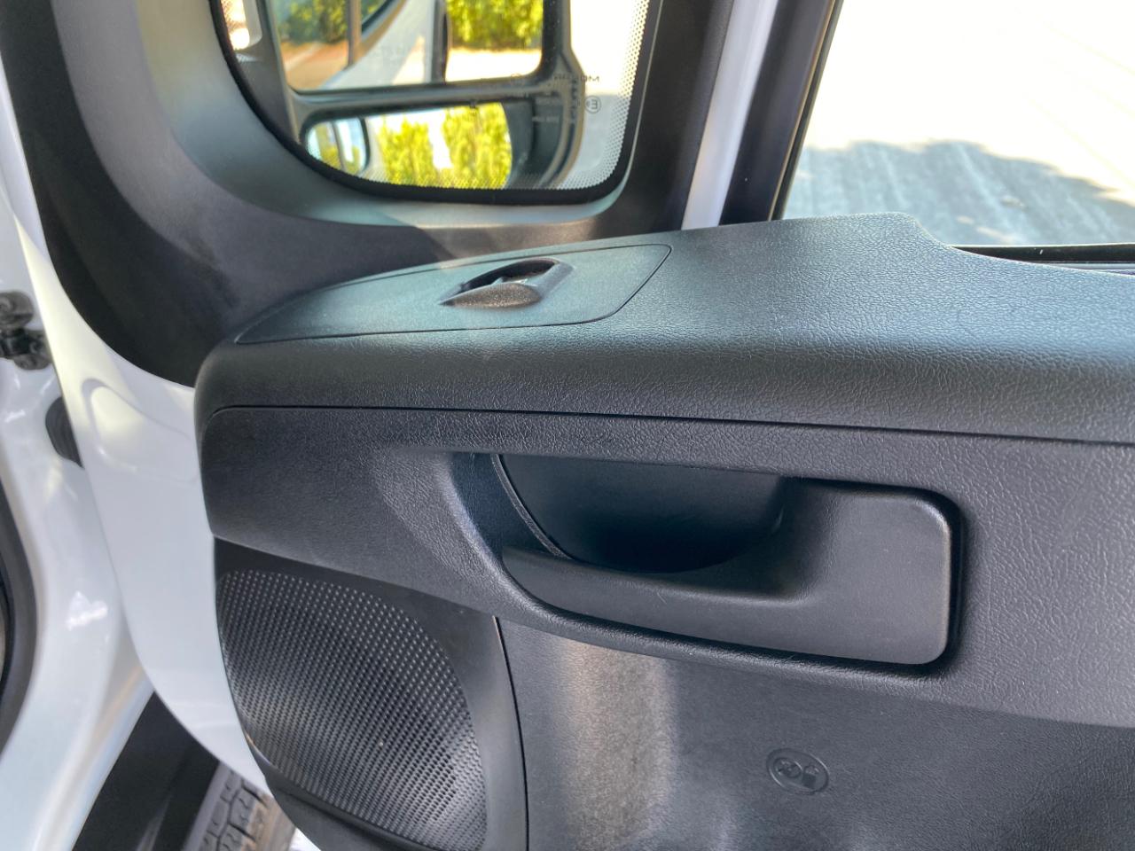 RAM ProMaster Cargo Van Tradesman 2500 Low Roof 136" WB w/Pass Seat 2025