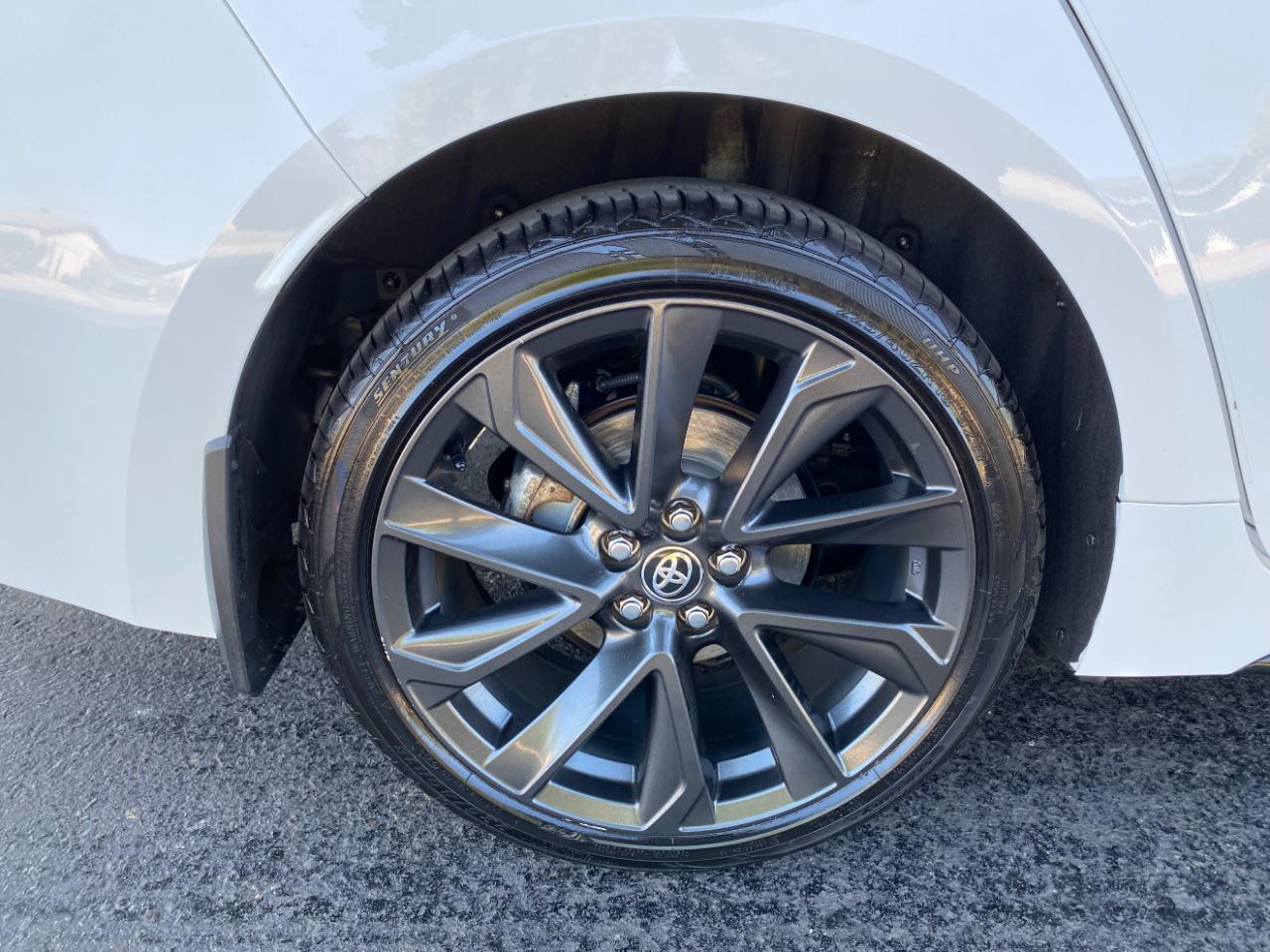 2024 Toyota Corolla SE - Photo 16