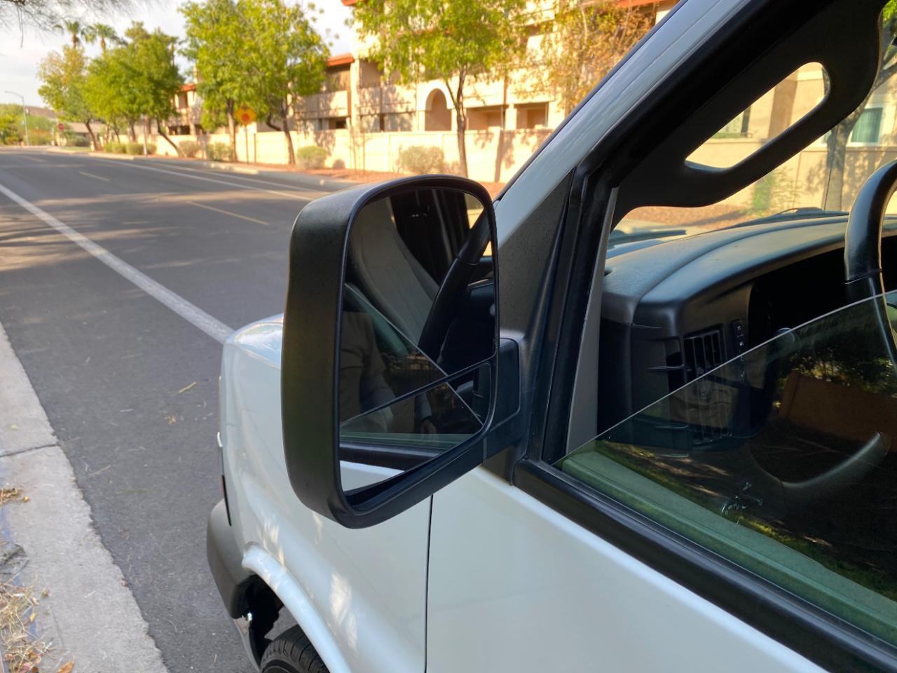 Chevrolet Express Passenger RWD 3500 155" LT 2019