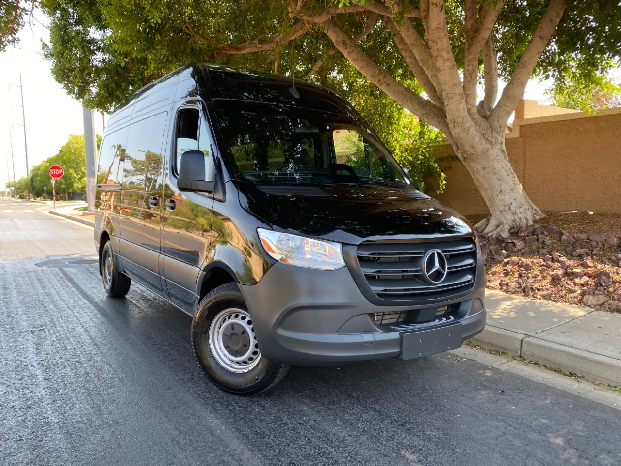 Mercedes-Benz Sprinter Passenger Van 2500 Standard Roof I4 Diesel 144" RWD 2025
