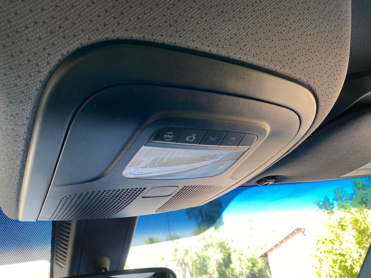 Mercedes-Benz Sprinter Passenger Van 2500 Standard Roof I4 Diesel 144" RWD 2025