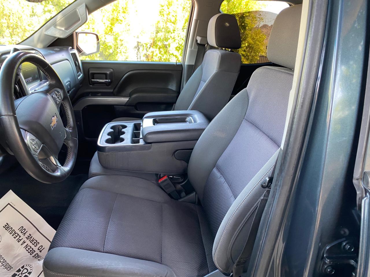 Chevrolet Silverado 1500 4WD Double Cab 143.5" LT w/1LT 2018