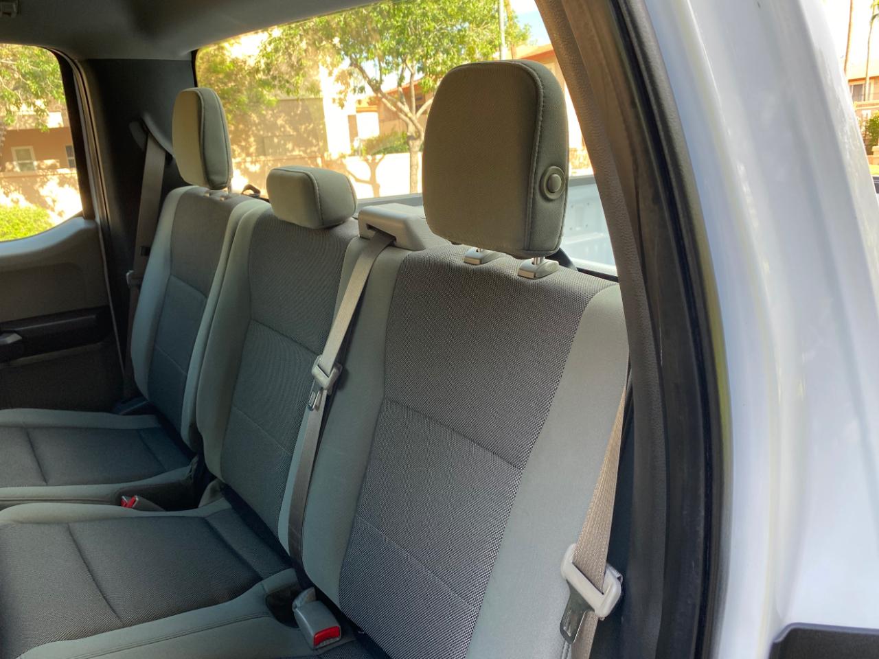 Ford F-150 2WD SuperCab 145" XL 2015