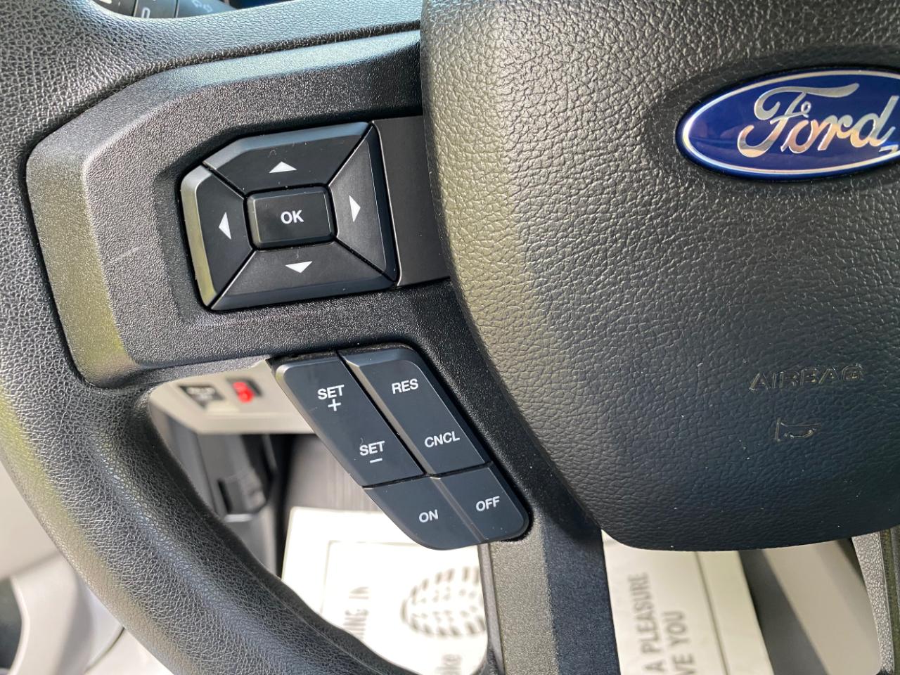 Ford F-150 2WD SuperCab 145" XL 2015