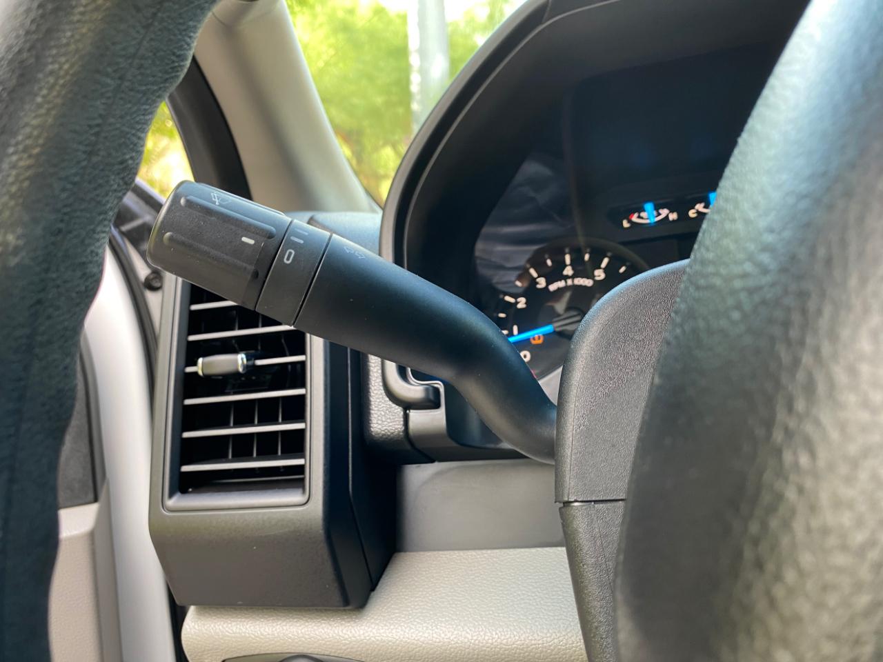 Ford F-150 2WD SuperCab 145" XL 2015