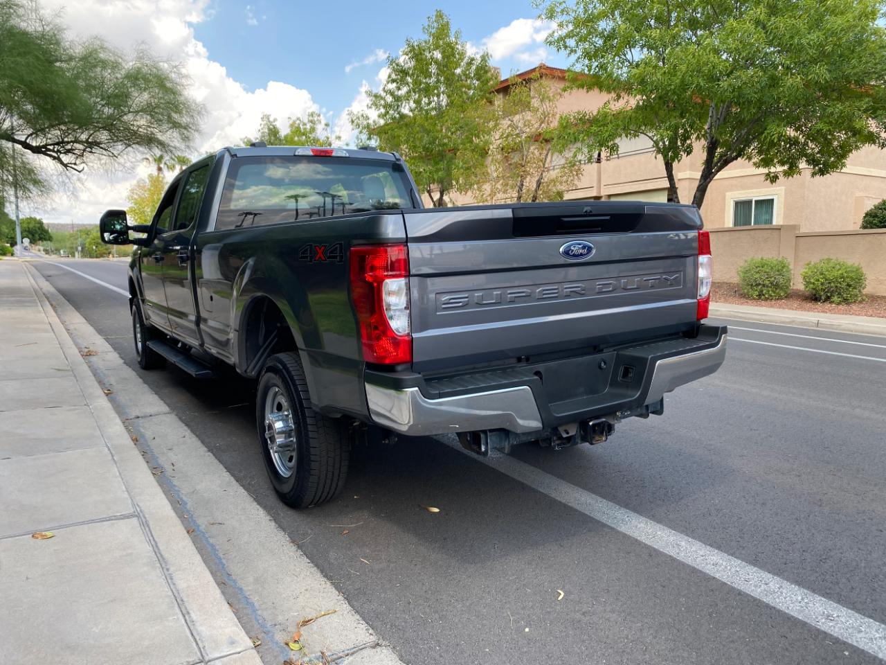Ford Super Duty F-250 SRW XL 4WD SuperCab 8' Box 2021
