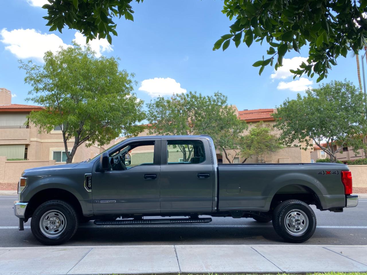 Ford Super Duty F-250 SRW XL 4WD SuperCab 8' Box 2021