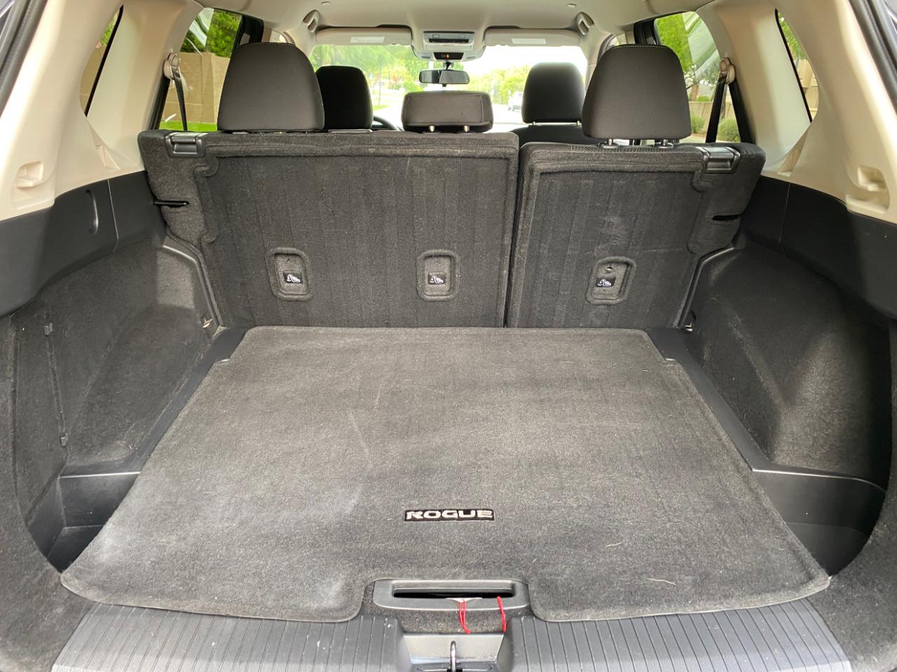 Nissan Rogue FWD SV 2024