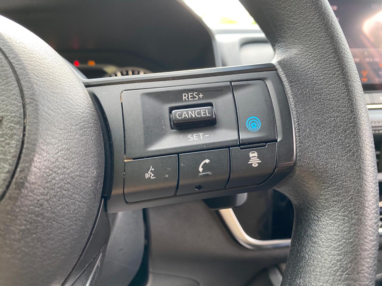 Nissan Rogue FWD SV 2024