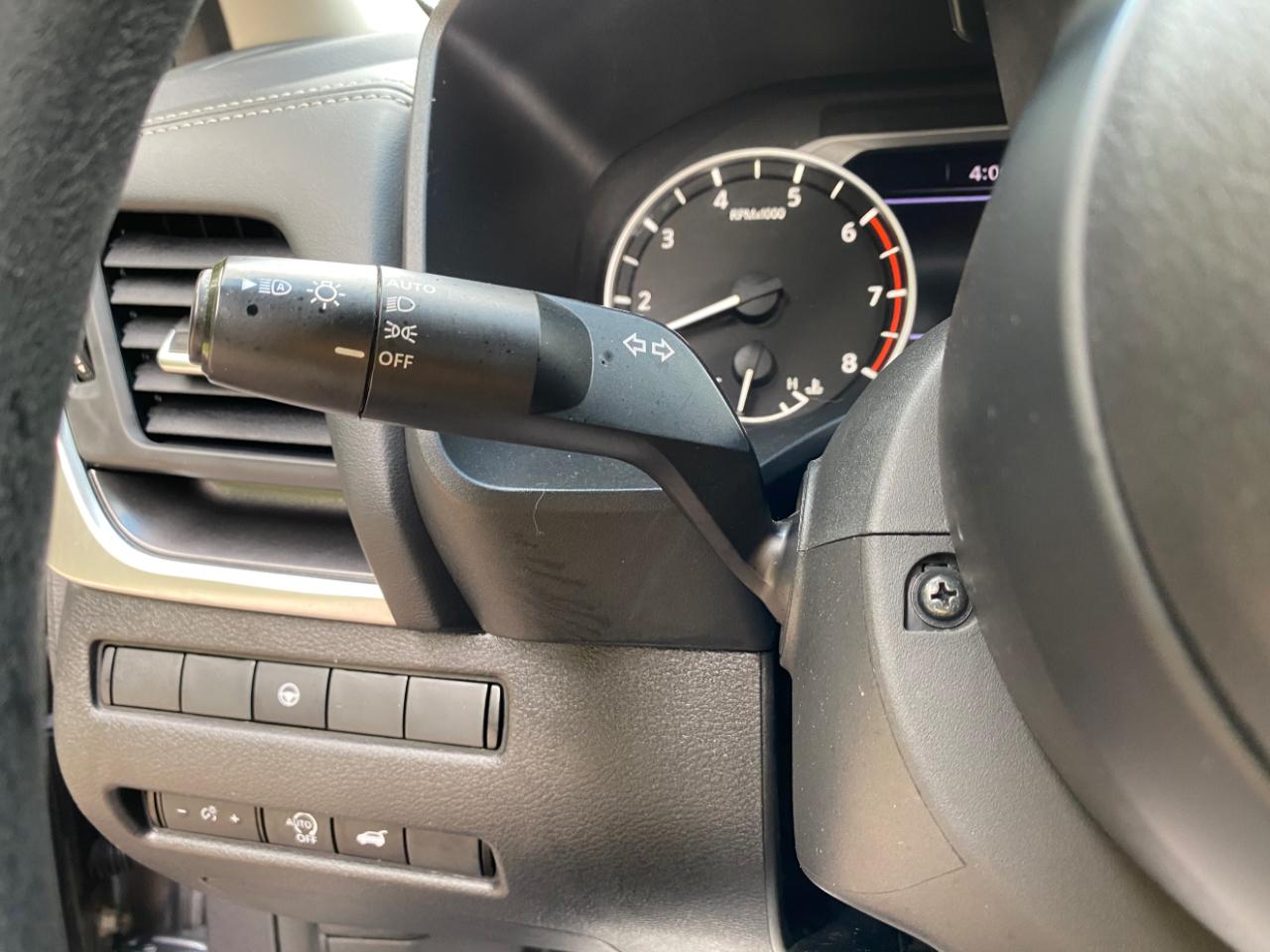 Nissan Rogue FWD SV 2024