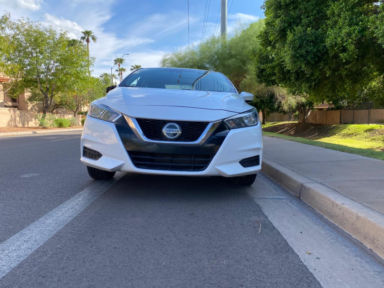 Nissan Versa SV CVT 2022