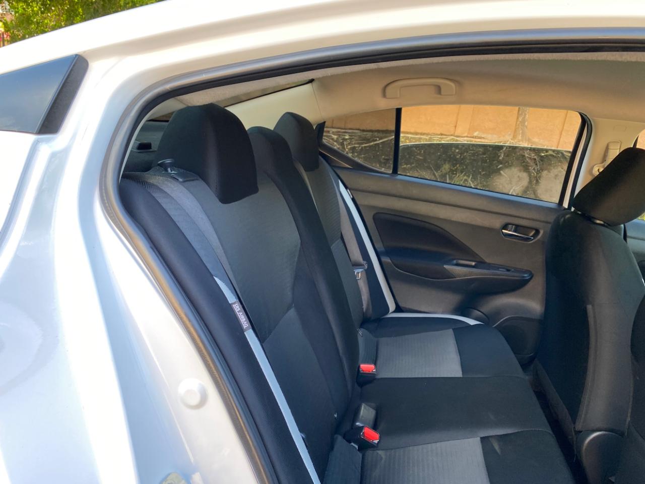 Nissan Versa SV CVT 2022