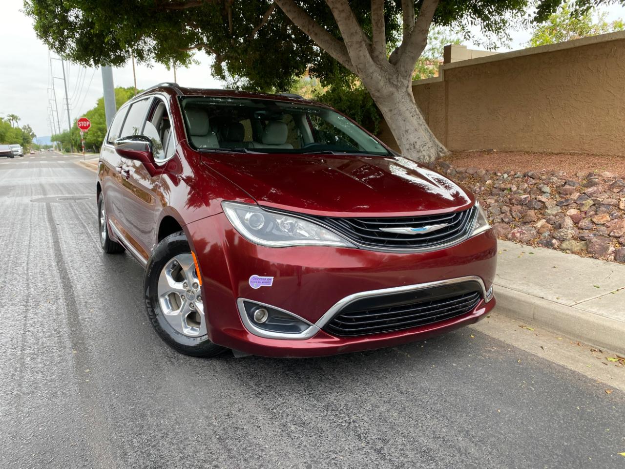 Chrysler Pacifica Hybrid  2018