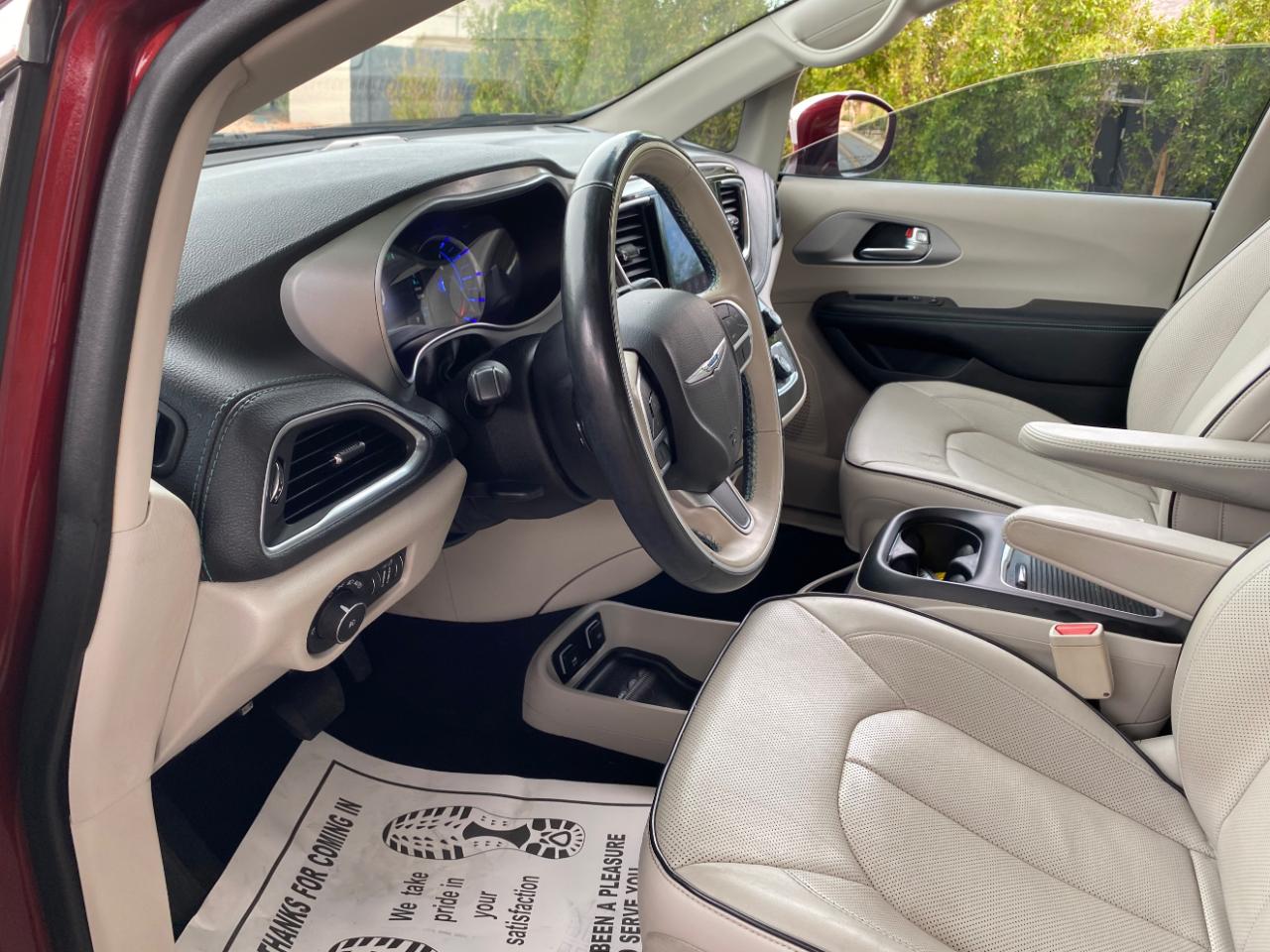 Chrysler Pacifica Hybrid  2018
