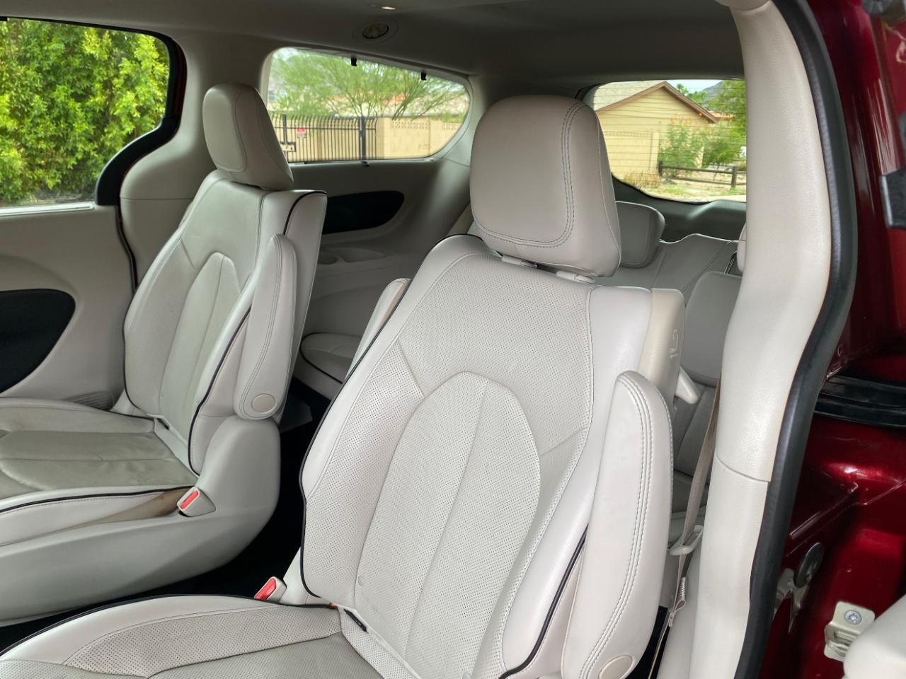 Chrysler Pacifica Hybrid  2018