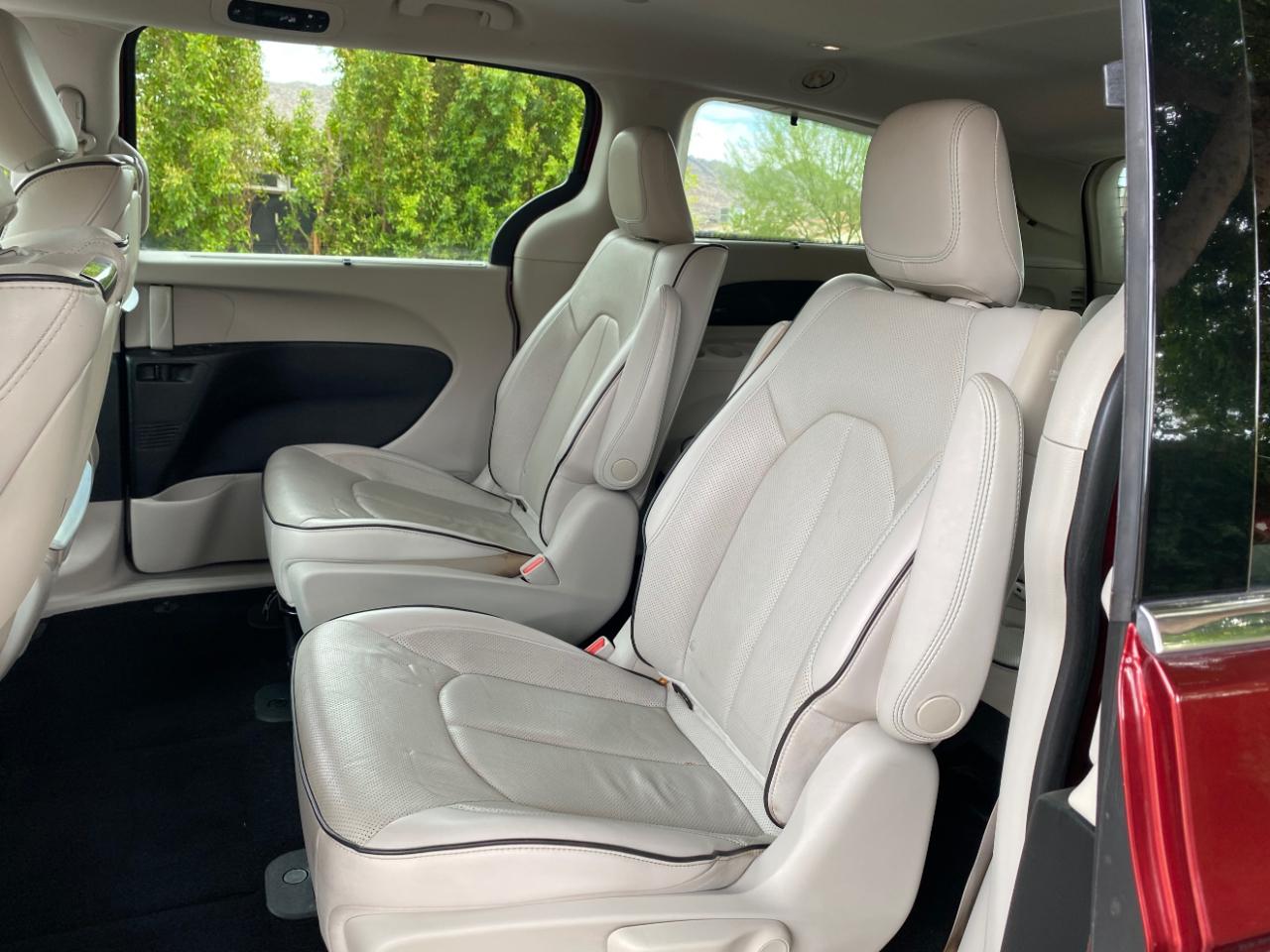Chrysler Pacifica Hybrid  2018