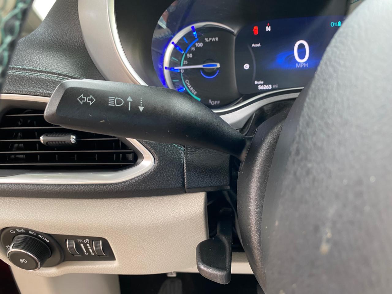 Chrysler Pacifica Hybrid  2018
