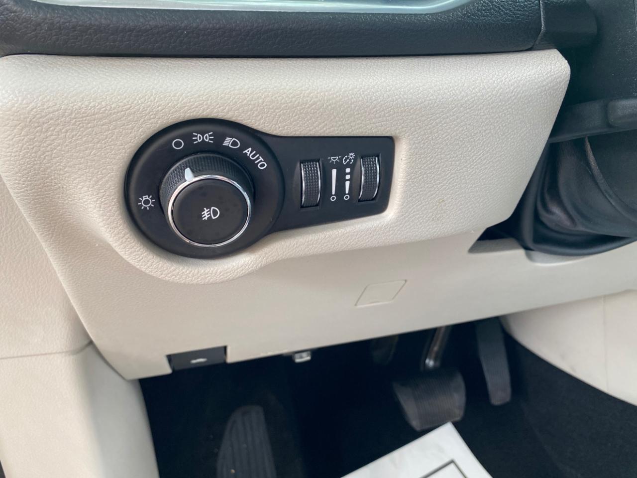 Chrysler Pacifica Hybrid  2018