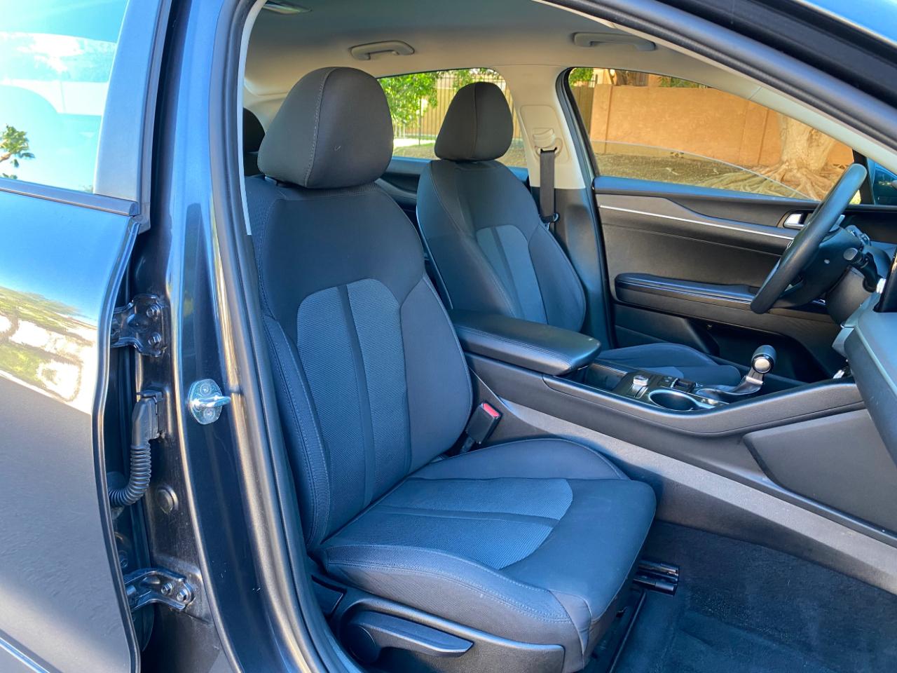 Kia K5 LXS Auto FWD 2021
