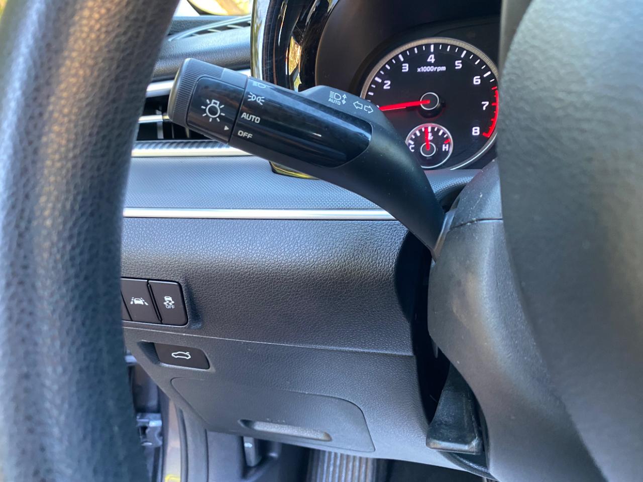 Kia K5 LXS Auto FWD 2021