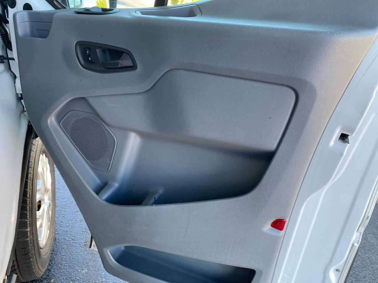Ford Transit Wagon T-350 148" Med Roof XLT Sliding RH Dr 2016