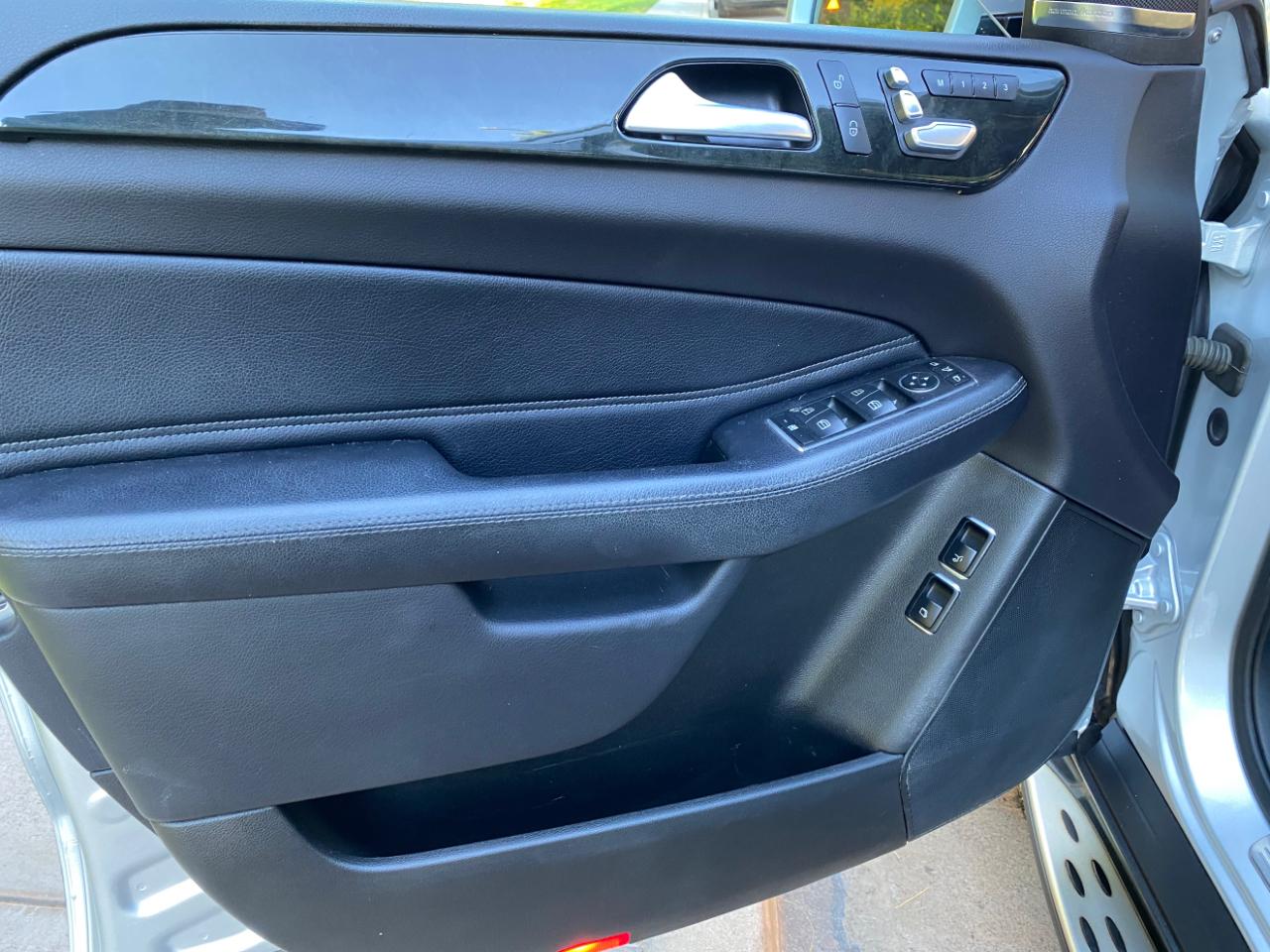 Mercedes-Benz GLS GLS 450 4MATIC SUV 2019