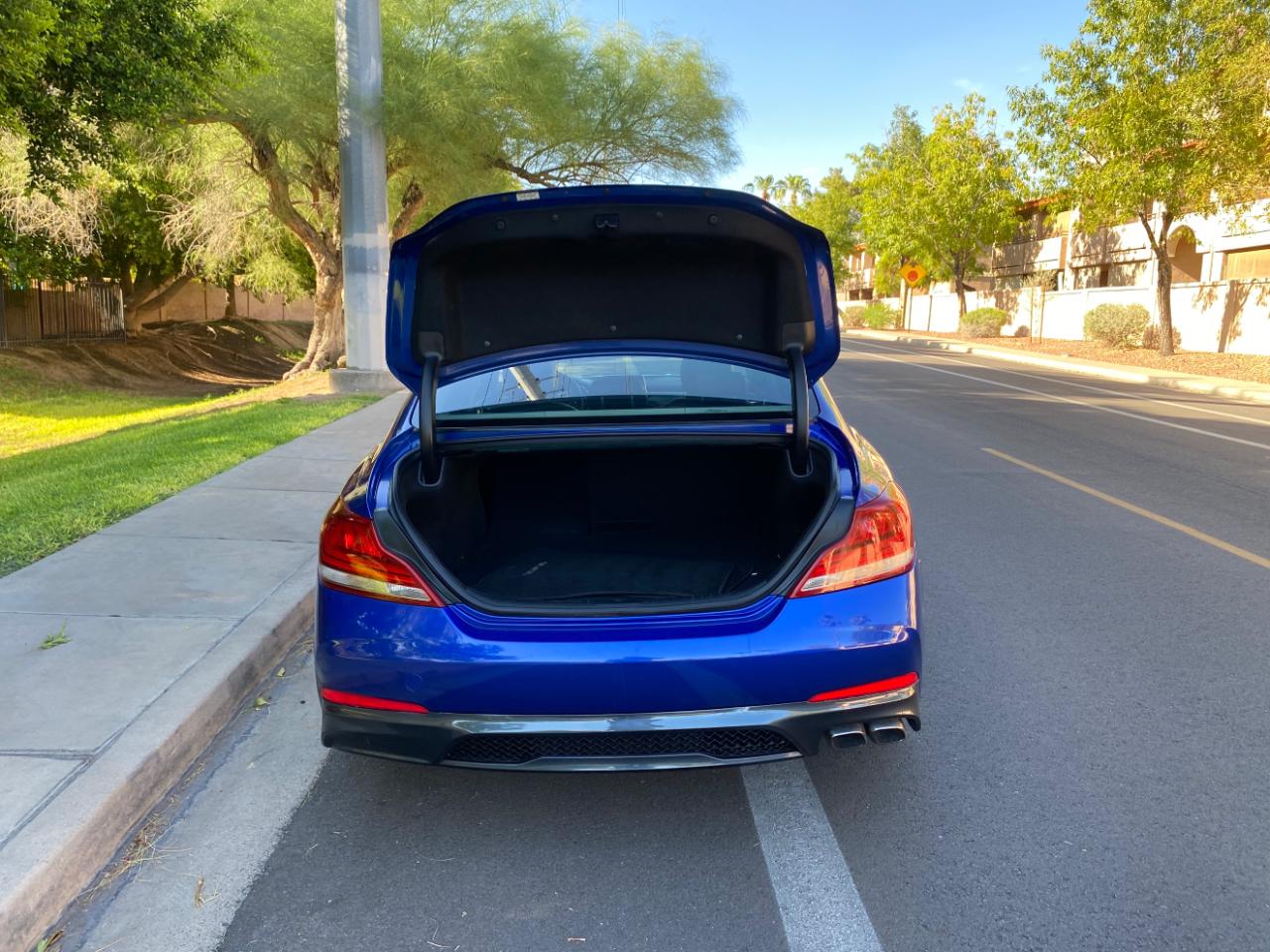 Genesis G70 2.0T Advanced RWD 2019