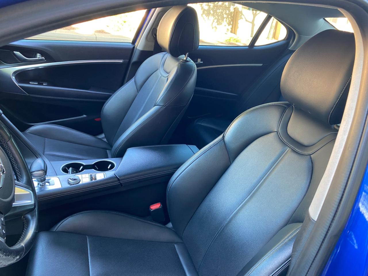 Genesis G70 2.0T Advanced RWD 2019