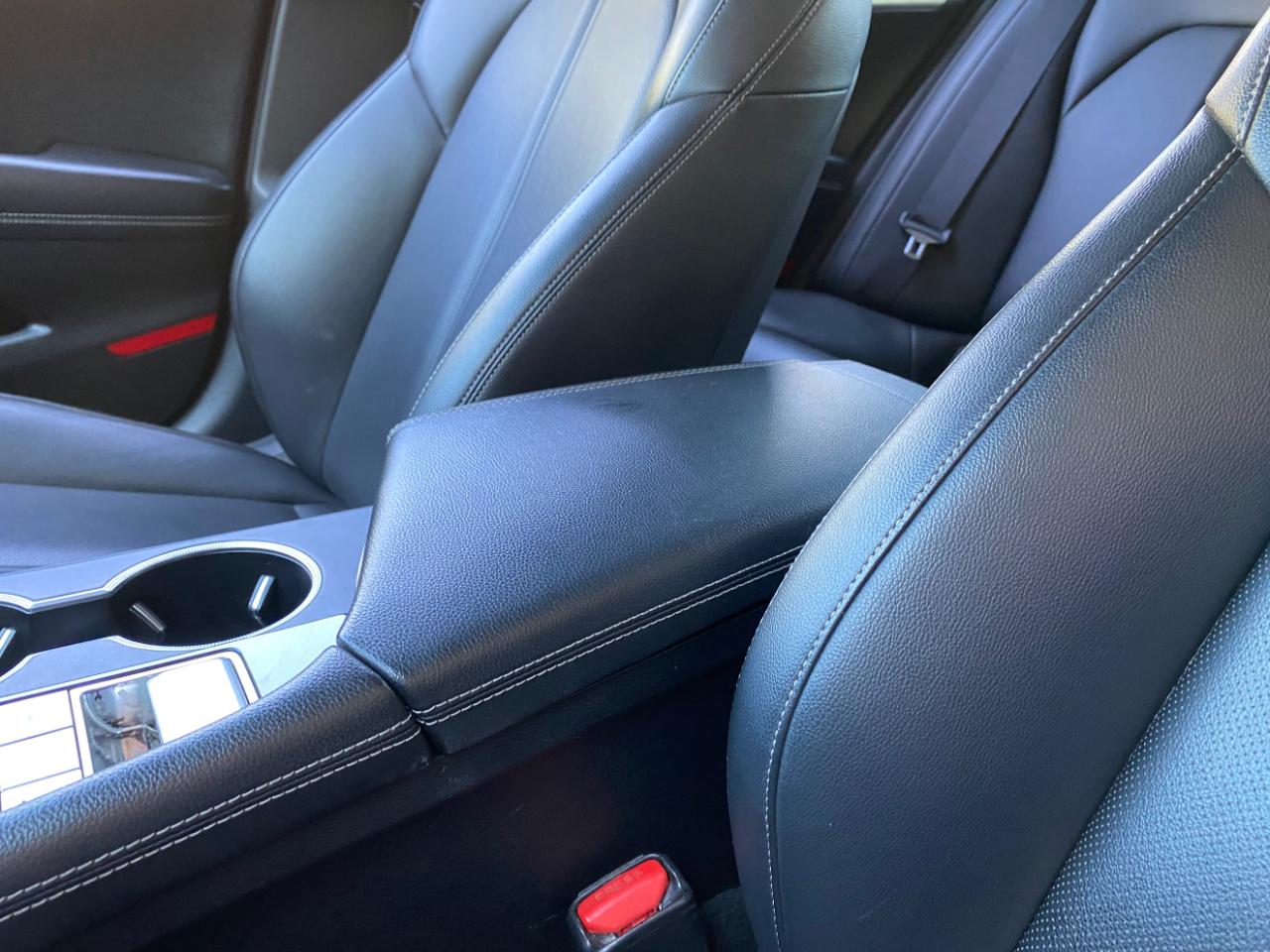 Genesis G70 2.0T Advanced RWD 2019